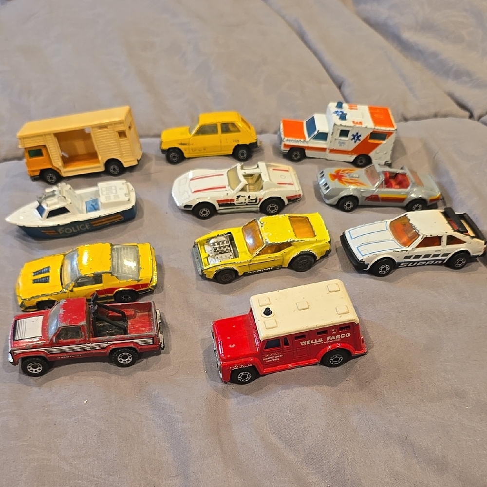 1970s Matchbox Car Lot Assorted Die-Cast Toy Cars Set